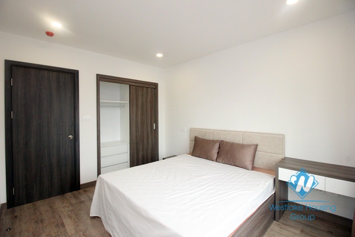 Lake view 2 bedrooms apartment with morden equiped for rent in Tay Ho area.
